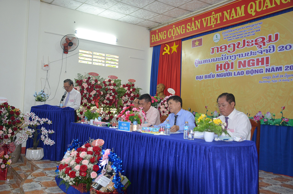 hình ảnh cao su việt lào